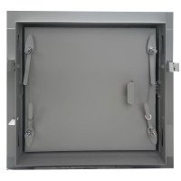 Hermetic and protective metal hatch